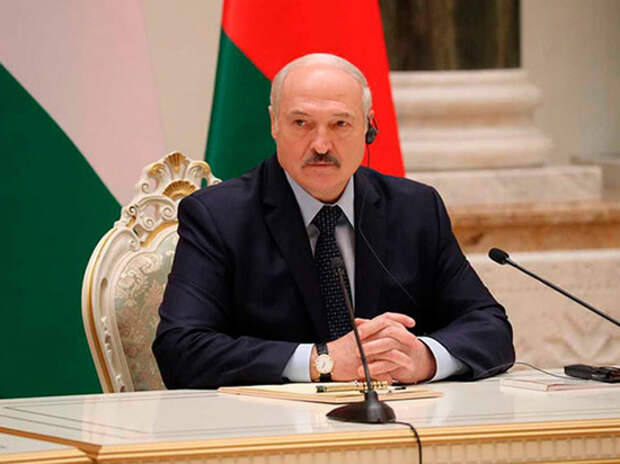 Эксперт объяснил, почему Лукашенко хамит оппонентам Эксперт объяснил, почему Лукашенко хамит оппонентам
