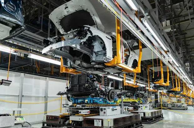 Mazda собрала первую партию премиальных кроссоверов CX-60