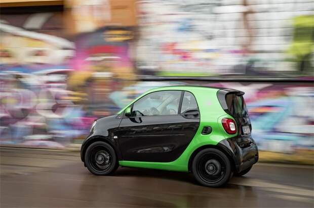 Электрические Smart прибыли в Великобританию smart, авто, электрические автомобили