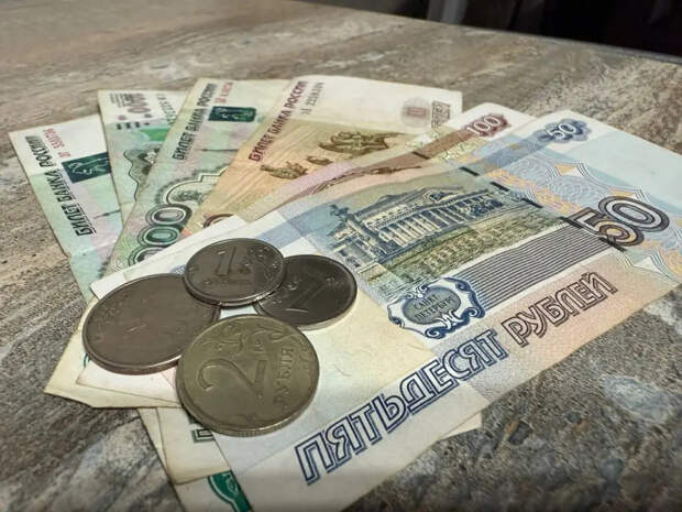 Доплата к пенсии за детей, рождённых до 1990 года: что это и как без беготни и кучи справок оформить в 2026 году