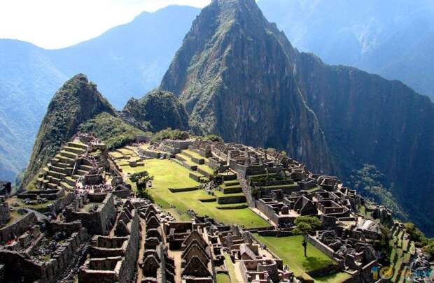10 самых впечатляющих исторических руин мира