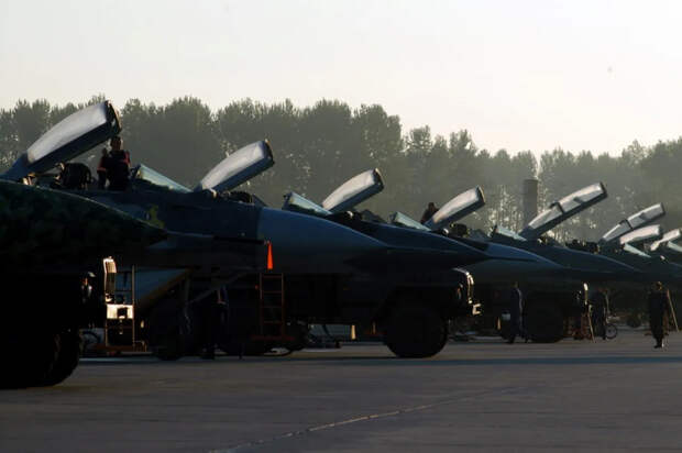 Минобороны Польши запускает проект по защите аэродромов от атак БПЛА