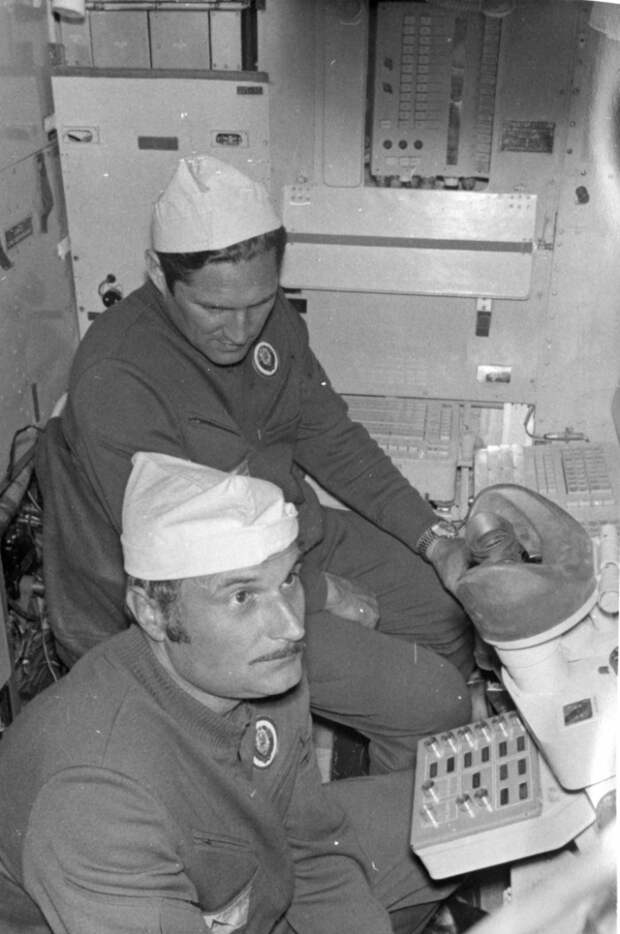 Алмазные космонавты: рассекречены поразительные данные «звездных войн» СССР и США