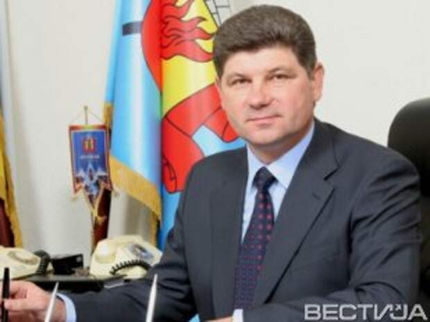 Мэр Луганска заявил, что он на свободе Мэр Луганска заявил, что он на свободе