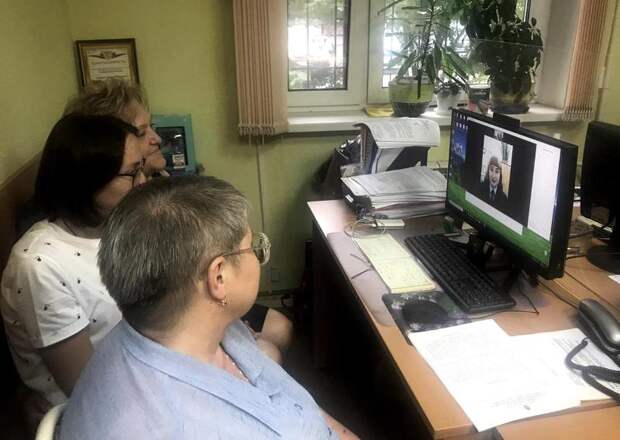 На юго-востоке столицы сотрудники полиции проводят беседы по профилактике наркомании в молодежной среде