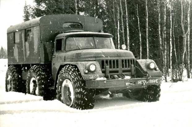 ЗИЛ-132 с автоматической коробкой передач и  24-дюймовыми шинами, 1961 год.
