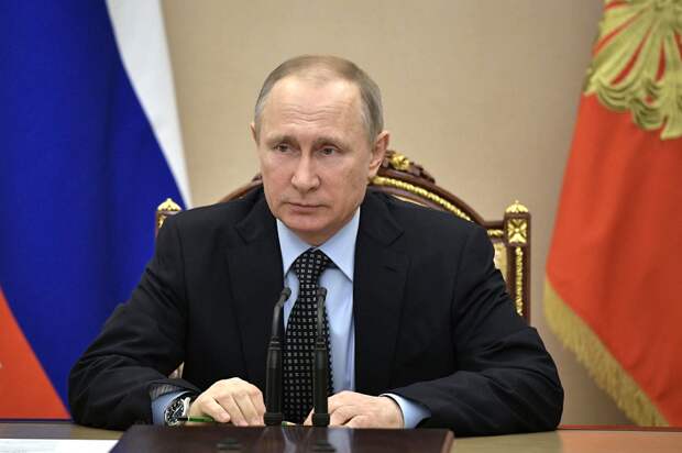 Путин как "символ стабильности", "отец отечества" и "президент ментор"