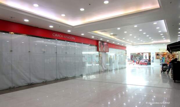 ТЦ пустеют на глазах: бизнес массово съезжает из торговых центров