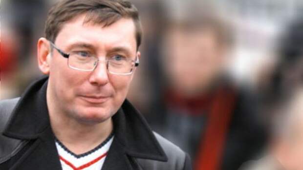 В Верховной раде назвали имя преемника Петра Порошенко Преемником Порошенко может стать генпрокурор Украины Юрий Луценко.