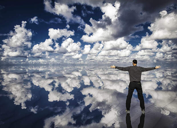 amazing-reflections-optical-illusion-122-58380c0371247__700