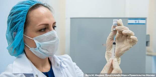 Собянин заявил об открытии записи на вакцинацию от COVID-19 для новых категорий граждан. Фото: М. Мишин mos.ru