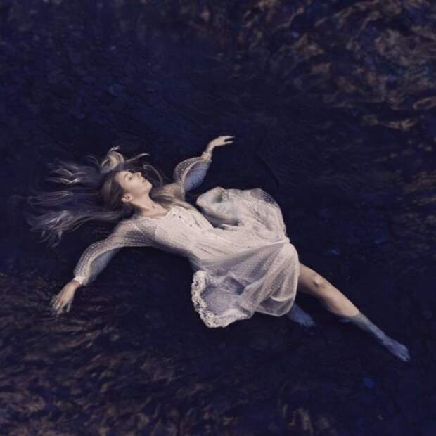 Я нуждаюсь в воде. Автор: Leigh Eros.