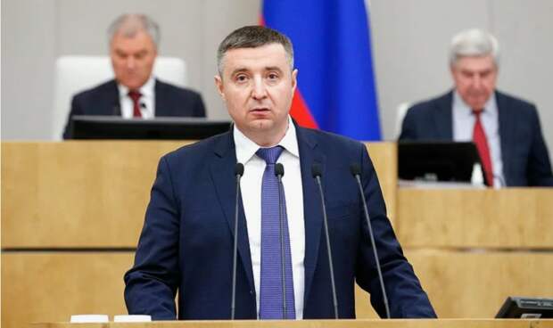 Госдума освободила часть мигрантов от знания русского языка