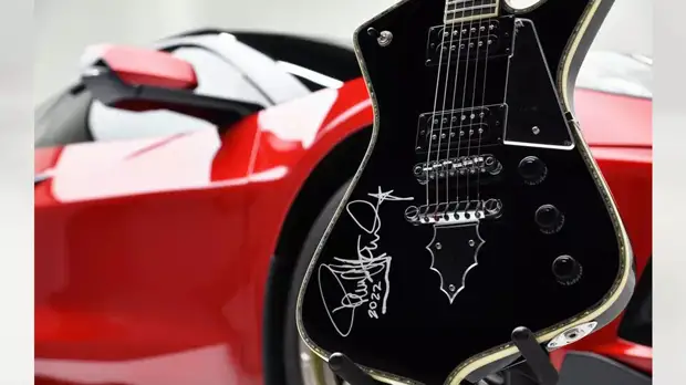 Сооснователю Kiss надоел Corvette C8