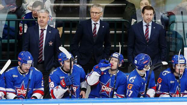 Вокруг Ларионова в СКА собрали лучший штаб в КХЛ. 4 главных тренера — такого не было даже при Ротенберге!