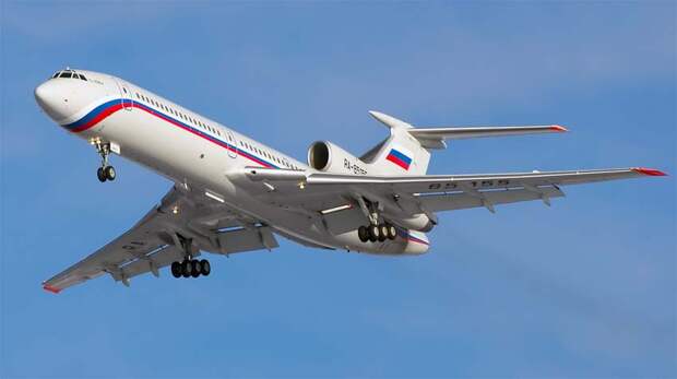 СМИ опубликовали список пассажиров пропавшего самолета минобороны РФ
