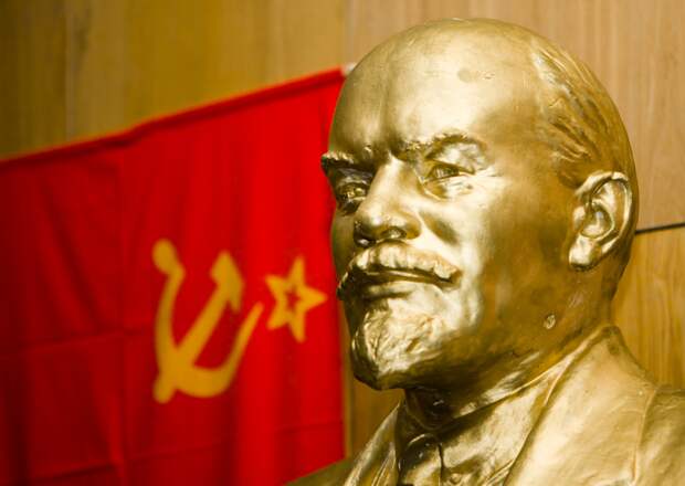 В 1914 году золотой запас Российской империи был самым большим в Европе. На что он весь был потрачен?