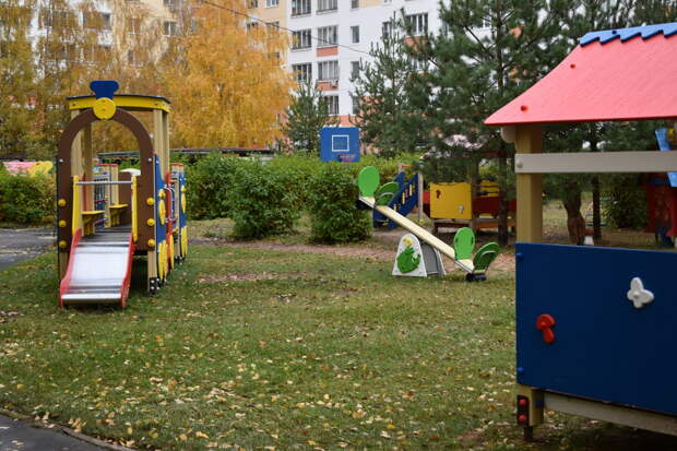 В тверском детском саду №161 открыли новую уличную площадку