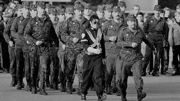 Фотограф голодной эпохи: документальные кадры Юрия Феклистова о жизни без прикрас