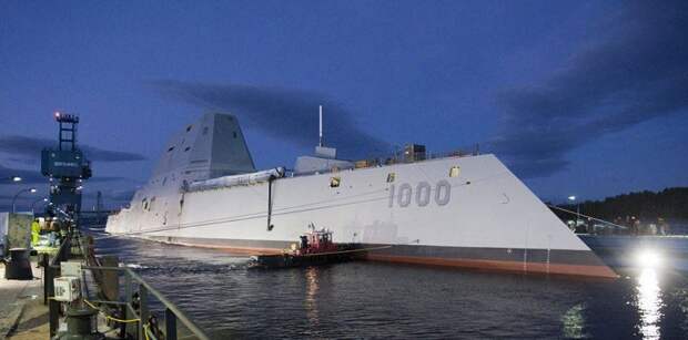 Китай «нечаянно» вывел из строя два самых дорогих военных корабля США и Великобритании