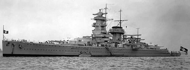 Hans-Langsdorffs-battleship-Admiral-Graf-Spee-in-all-its-glory