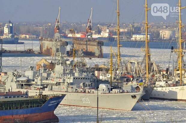 ВСУ снова терпят потери или откуда в Одессе взялись вмерзшие в лед судна?