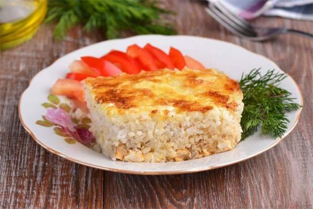 Постная запеканка с рисом и рыбой Постная запеканка с рисом и рыбой