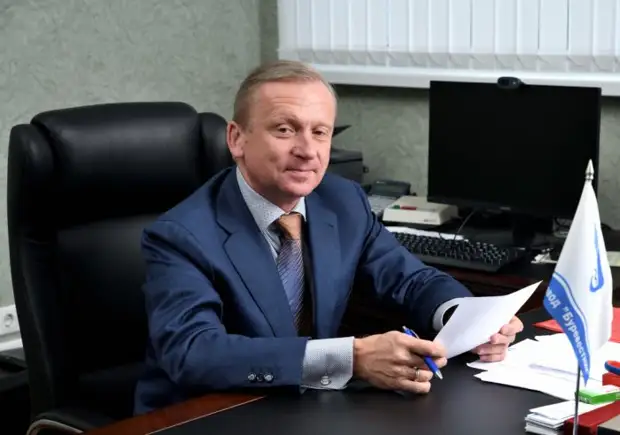 Песнь о "Буревестнике"