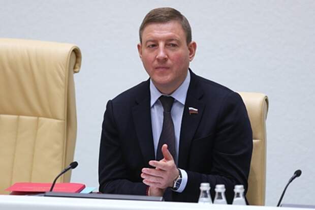 В «Единой России» назвали сроки реализации народной программы