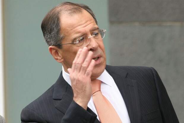 «Это наша земля!»: Лавров резко осадил Украину из-за скандальных жалоб на визит Путина в Крым