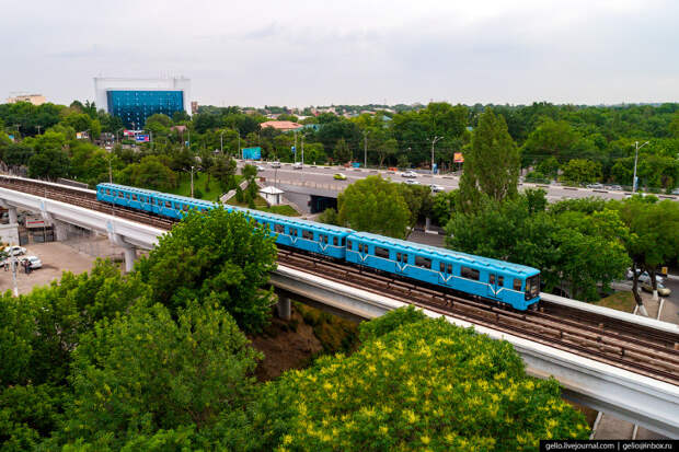 Метро: подземный музей Ташкента