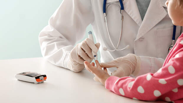Выяснилось, насколько часто заразившиеся коронавирусом дети заболевают диабетом
