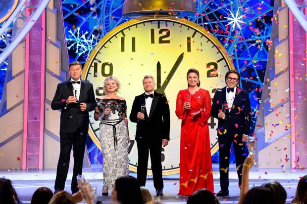 «Мир высоких технологий сталкивается с магией самого семейного праздника»: Первый канал и «Россия» раскрыли свои новогодние планы