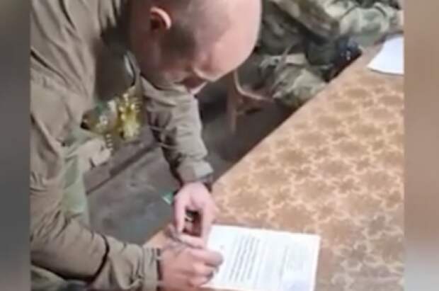 Командир батальона «Спарта» Артем Жога проголосовал на референдуме