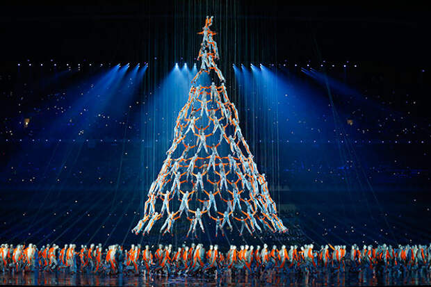 Картинки по запросу "The Tower of Building Dreams" the highlight of NanJing 2014 Youth Olympic Opening Ceremony