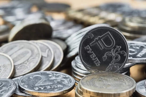 Психолог Шпагина заявила, что весной люди чаще влезают в долги