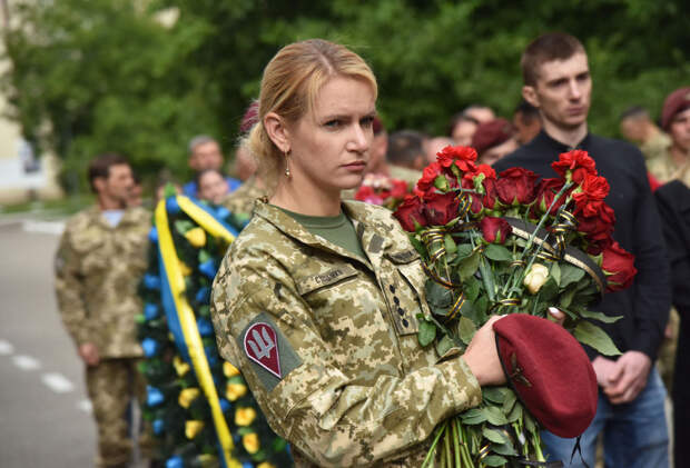 https://static.life.ru/publications/2022/7/3/1198944095059.334.jpg