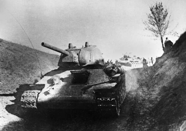 Охота советских танкистов на немецкий зверинец