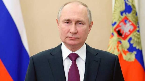 Бербок заявила, что Путин хочет пошатнуть безопасность в Европе