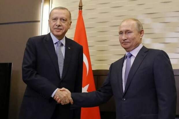 Эрдоган за счёт России держится у власти. Почему Путин ничего не требует взамен