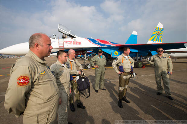 Русские витязи и Стрижи на China Airshow 2016 Русские витязи и Стрижи на China Airshow 2016