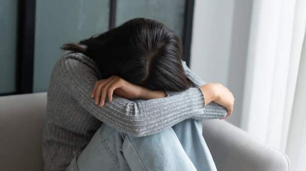 JAD: тренировки памяти помогают снизить социальную тревожность