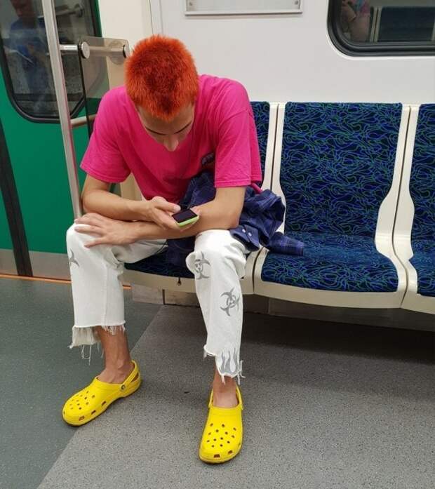 Модники и чудаки из метро