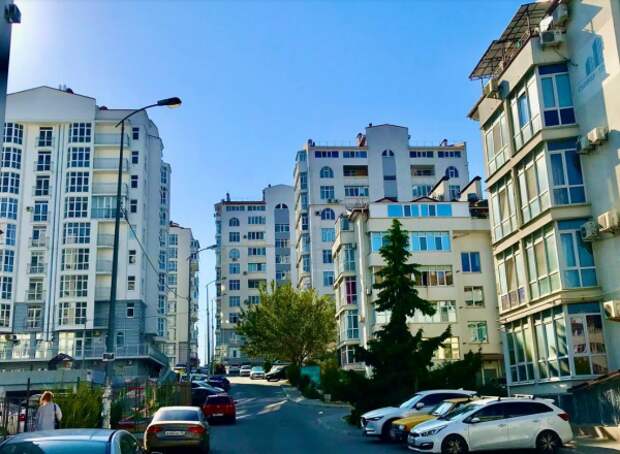 «Однокомнатные отыграли назад». Что происходит на рынке вторичной недвижимости Севастополя?