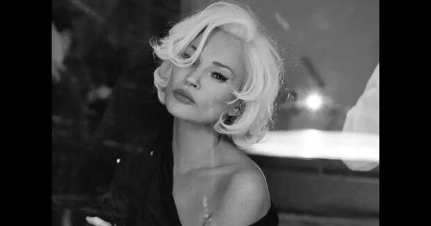 52-летняя Кейт Мосс снялась в образе Мэрилин Монро