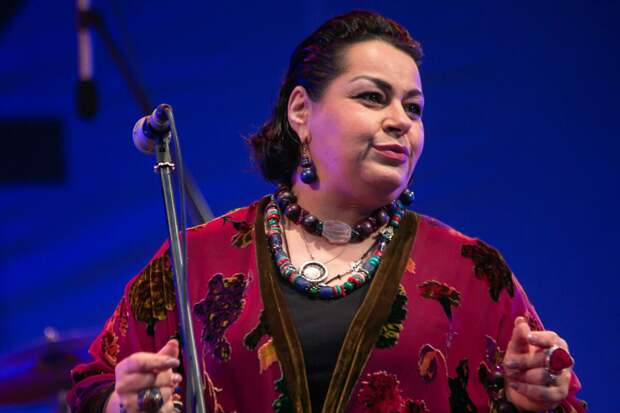 Артистка Мерабова заявила, что не уверена в армянском происхождении Пашиняна