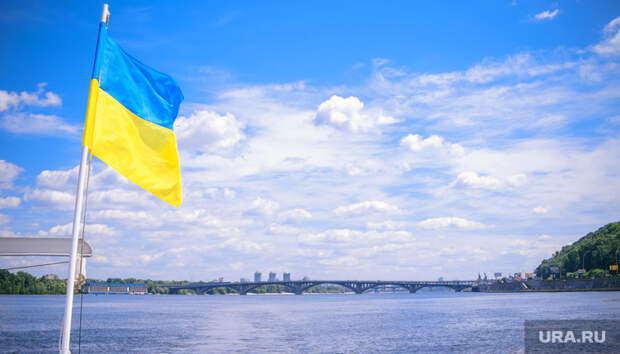 Флаг Украины, борьба, кулак, прослушка , флаг украины, киев, днепр