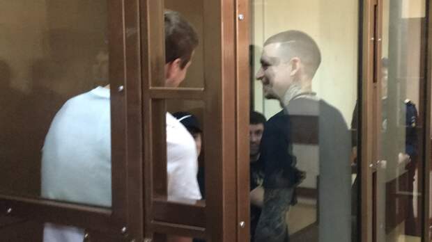 Павел мамаев скандал со стулом