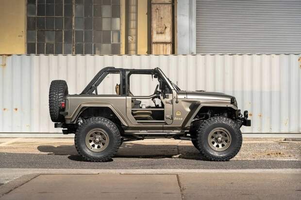 Модифицированный Jeep Wrangler от Quadratec - идеальная ретро-сборка