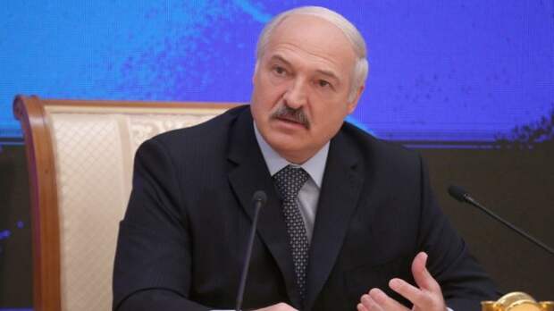 ЕС ценит Лукашенко за непризнание «аннексии Крыма» и «дистанцию» с Москвой